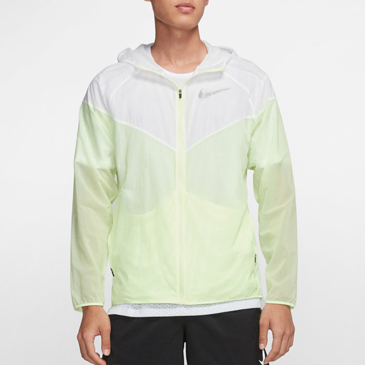 nithtke AS Men's NK WINDRUNNER BARELY Volt AR0258-701